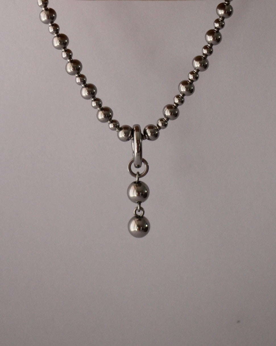 Boulos Necklace 01